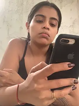 sweetsofia18 online show from 02/07/26, 05:16