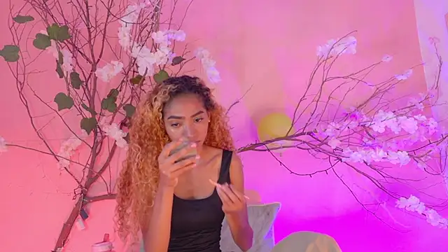 Charlotte Love10 online show from 03/04/26, 12:00