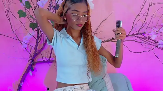 Charlotte Love10 online show from 03/12/26, 12:11