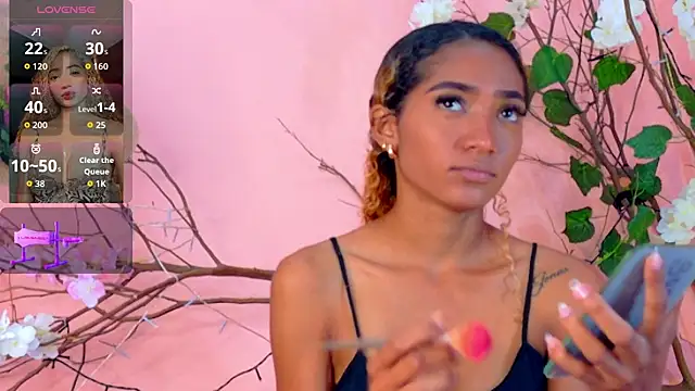 Charlotte Love10 online show from 04/15/26, 11:39