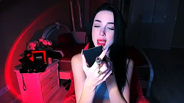 lovely desire online show from 11/14/25, 08:02