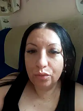 Snapshot of Veronica-Celie chatting on 04/13/26, 07:14 Veronica-Celie online show from 04/13/26, 07:14