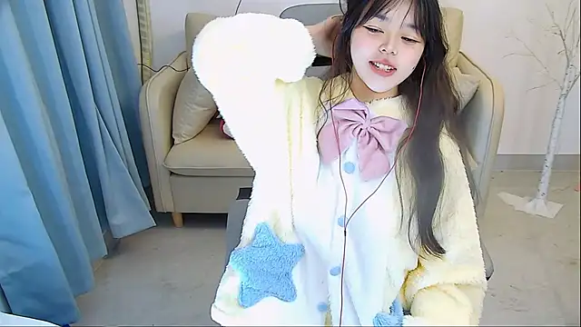 mango-a online show from 12/21/24, 12:27