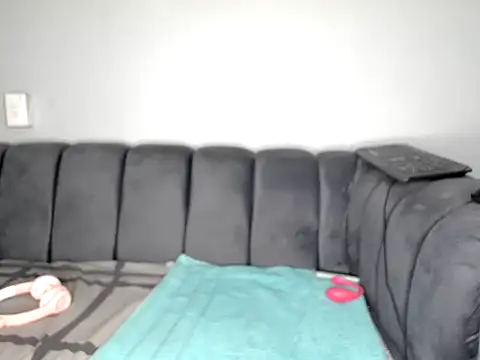 Pearl 00 online show from 03/10/26, 09:25