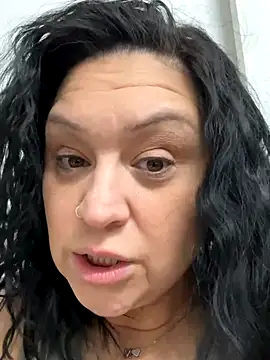 AlyssiaAmoreXO online show from 12/02/25, 02:01