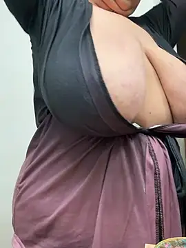 Snapshot of AlyssiaAmoreXO chatting on 03/06/26, 08:05 AlyssiaAmoreXO online show from 03/06/26, 08:05