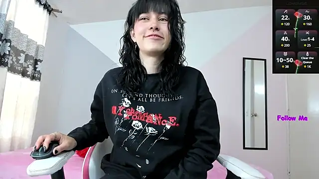 Snapshot of Camcrush__ chatting on 02/01/25, 02:34 Camcrush   online show from 02/01/25, 02:34