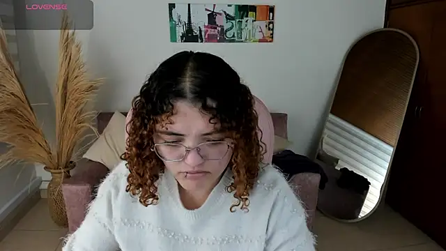 Snapshot of Missbrave1 chatting on 11/22/25, 02:10 Missbrave1 online show from 11/22/25, 02:10