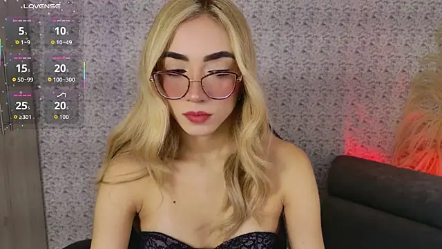 Sarajonnes online show from 03/03/26, 02:23