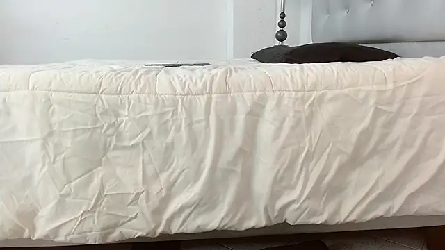 Snapshot of Mar_gh chatting on 12/18/24, 08:03 Mar gh online show from 12/18/24, 08:03