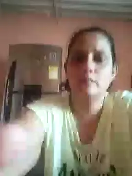 carolina goez online show from 12/10/24, 02:28