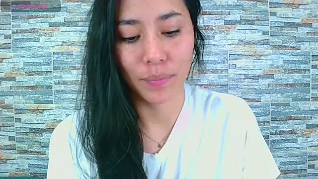 Snapshot of _joy_yva chatting on 03/14/25, 06:50 joy yva online show from 03/14/25, 06:50