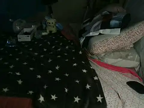 VeneRed online show from 02/26/26, 03:22