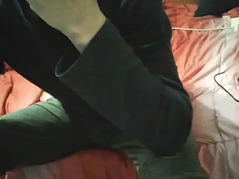 Snapshot of Fundy37 chatting on 03/21/26, 08:23 Fundy37 online show from 03/21/26, 08:23