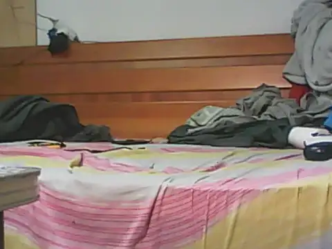 Snapshot of Fundy37 chatting on 04/01/26, 11:13 Fundy37 online show from 04/01/26, 11:13