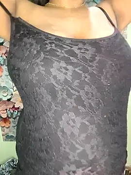 Cute payal0 online show from 03/09/25, 12:53