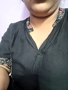 Snapshot of Cute_payal0 chatting on 03/29/26, 01:44 Cute payal0 online show from 03/29/26, 01:44