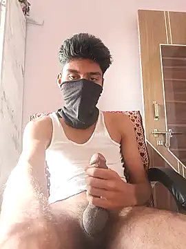 xxxgayroy12 online show from 01/04/25, 10:38