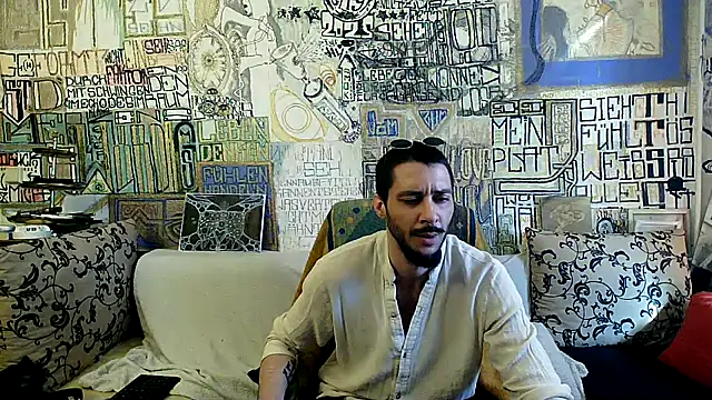 Snapshot of casualtimepassenger chatting on 04/22/26, 07:33 casualtimepassenger online show from 04/22/26, 07:33