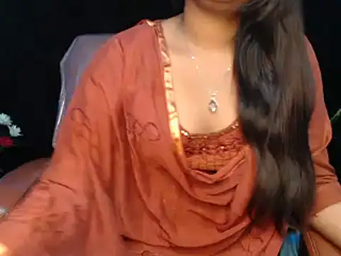 Wish Queen online show from 03/18/25, 11:41