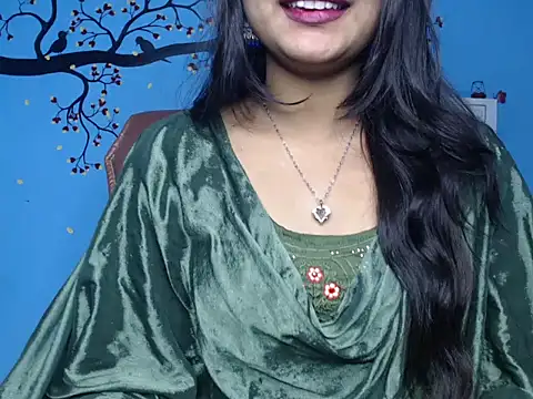 Snapshot of Wish_Queen chatting on 03/23/26, 02:54 Wish Queen online show from 03/23/26, 02:54