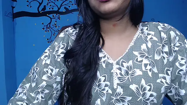 Snapshot of Wish_Queen chatting on 04/02/26, 08:39 Wish Queen online show from 04/02/26, 08:39