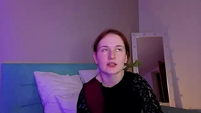 L1ittle kitty  online show from 03/20/26, 07:24