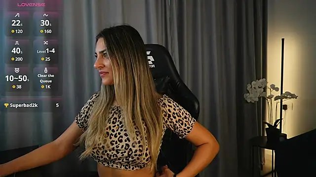 izzy belle online show from 02/01/25, 10:05