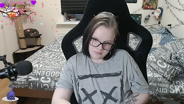 DivaMarisa online show from 03/06/25, 12:19