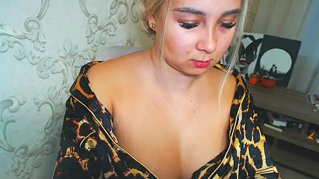 DolphinDreams online show from 11/12/25, 12:38