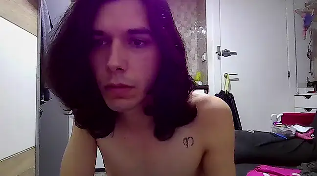 Snapshot of Just_Gabriella chatting on 03/21/25, 01:01 Just Gabriella online show from 03/21/25, 01:01