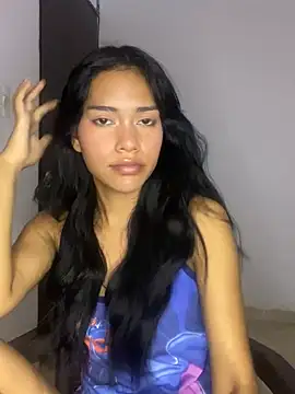 Snapshot of valeriah_7 chatting on 12/19/24, 01:50 valeriah 7 online show from 12/19/24, 01:50