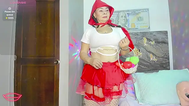 cloee-rabbyt online show from 02/15/25, 12:01