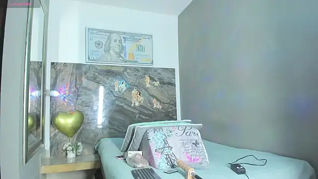 cloee-rabbyt online show from 03/04/25, 12:12