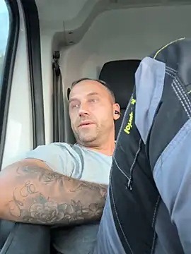 Lecatore80 online show from 11/13/25, 03:55