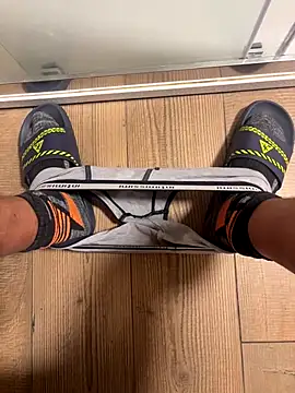 Lecatore80 online show from 12/04/25, 04:48