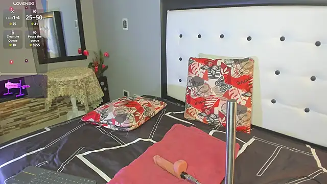 valeria hurtado online show from 02/18/25, 01:54