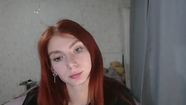 Snapshot of KateBunny chatting on 10/21/25, 03:35 KateBunny online show from 10/21/25, 03:35