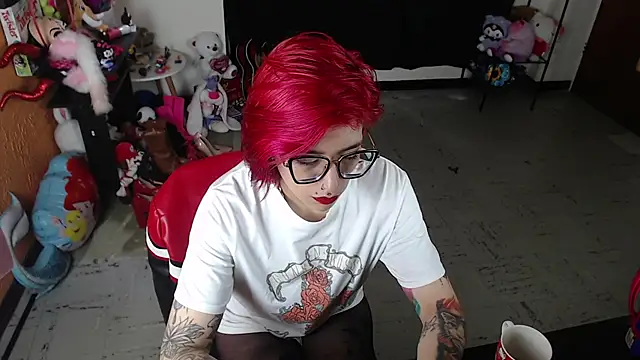 MissMiia2 online show from 02/10/25, 01:55