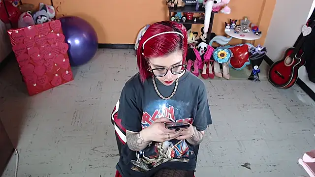 MissMiia2 online show from 03/13/25, 07:28