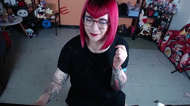 MissMiia2 online show from 04/17/26, 10:07