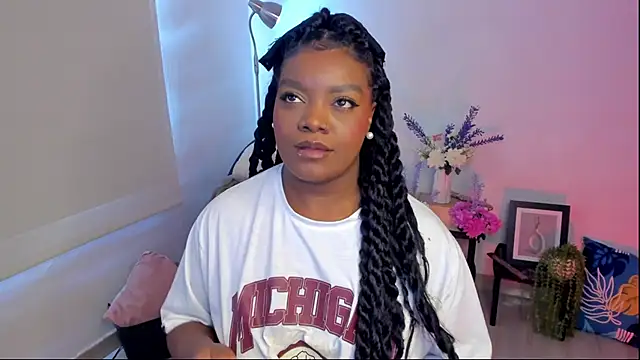 Snapshot of Im_Maria chatting on 10/06/25, 08:39 Im Maria online show from 10/06/25, 08:39