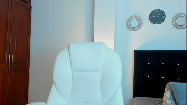 kathyajhonss online show from 11/08/25, 11:36