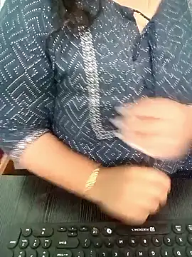 Snapshot of your-sameera chatting on 01/17/26, 06:29 your-sameera online show from 01/17/26, 06:29