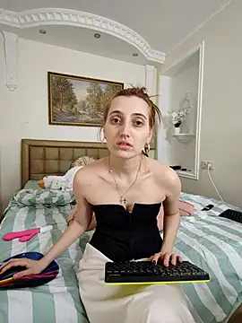 Iren online show from 04/14/26, 12:44