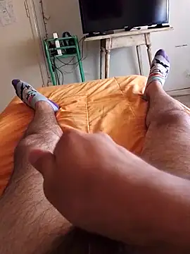 Snapshot of Argento14 chatting on 11/18/25, 04:22 Argento14 online show from 11/18/25, 04:22