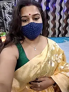 Snapshot of AzadPanchi2024 chatting on 12/30/24, 10:21 AzadPanchi2024 online show from 12/30/24, 10:21