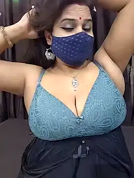 Snapshot of AzadPanchi2024 chatting on 01/18/25, 06:56 AzadPanchi2024 online show from 01/18/25, 06:56