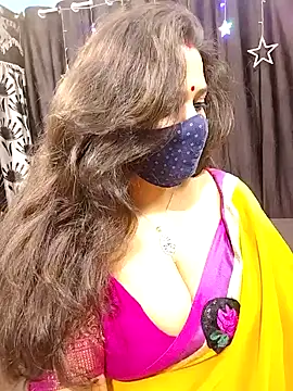 Snapshot of AzadPanchi2024 chatting on 01/19/25, 05:49 AzadPanchi2024 online show from 01/19/25, 05:49