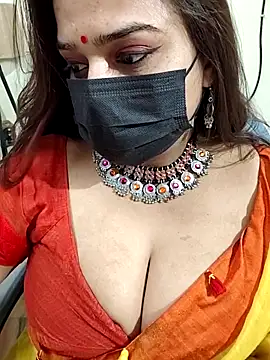 Snapshot of AzadPanchi2024 chatting on 10/05/25, 03:27 AzadPanchi2024 online show from 10/05/25, 03:27